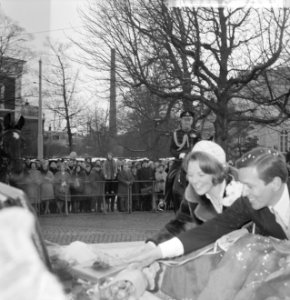 Ondertrouw prinses Beatrix en Claus, Bestanddeelnr 918-7896