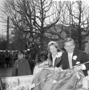 Ondertrouw prinses Beatrix en Claus, Bestanddeelnr 918-7897