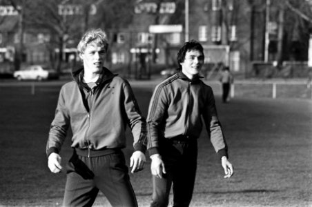 Peter Petersson (l) en Jan Peters, Bestanddeelnr 930-5789