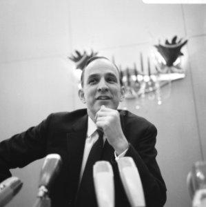 Persconferenties, filmregisseurs, potretten, Bergmann, Ingmar, Bestanddeelnr 919-6653