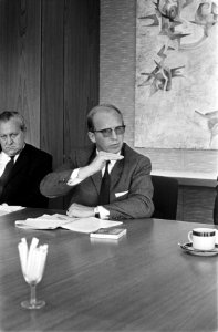 Persconferentie van Nederlandse Internationale Register Accountants Den Haag . D, Bestanddeelnr 922-9209