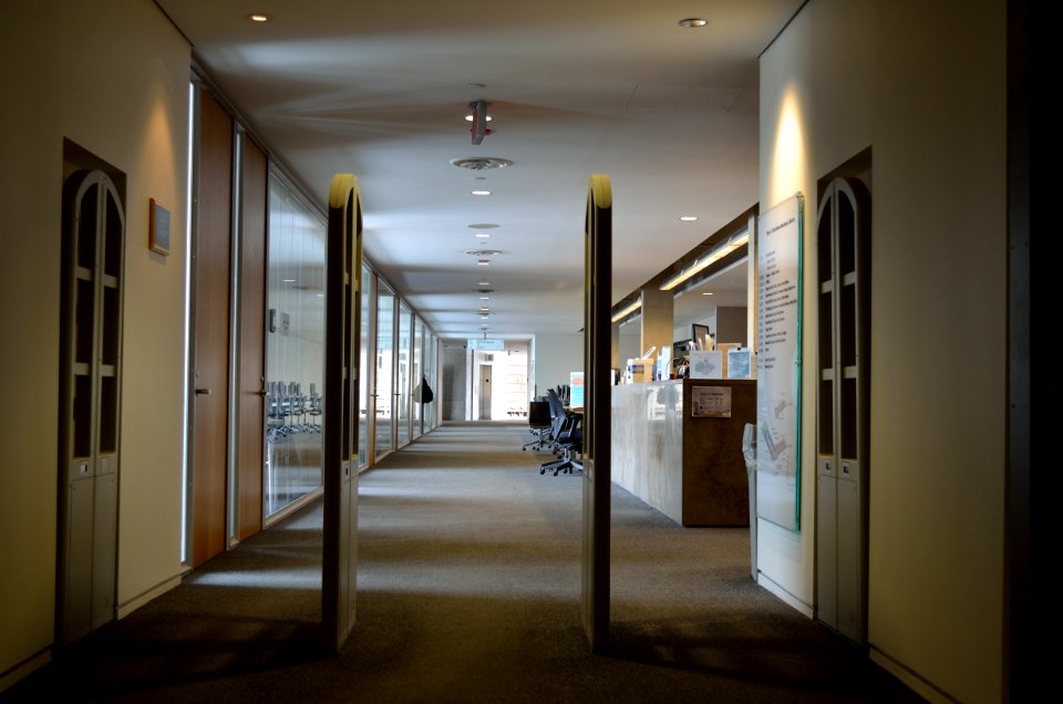 Peter F. Bronfman Business Library2