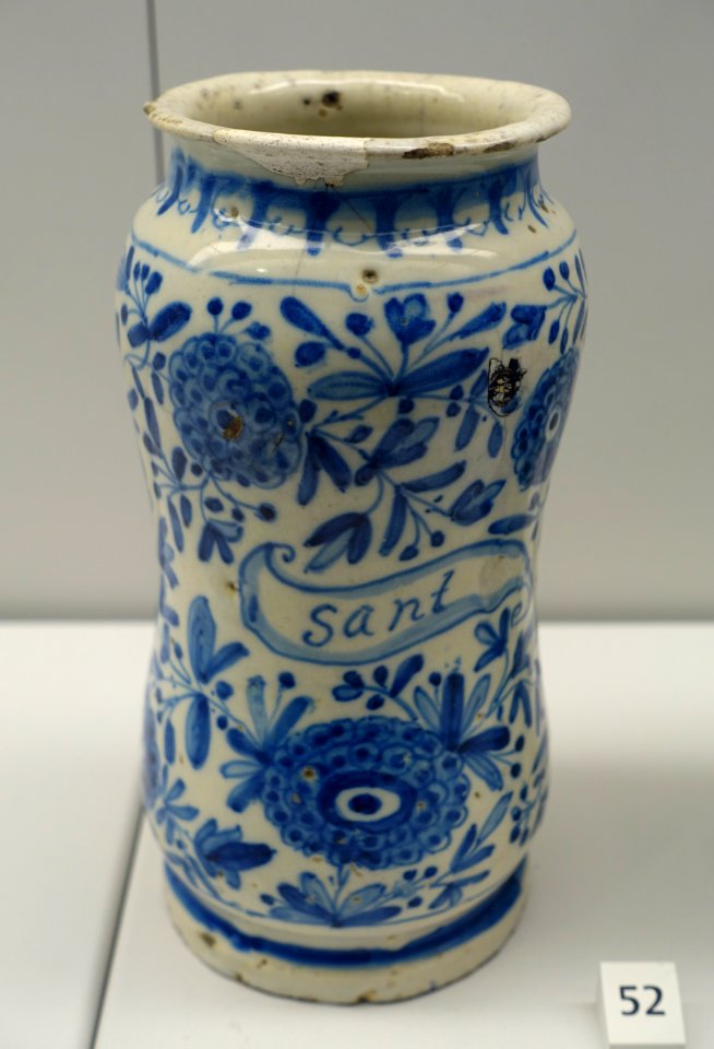 Pharmacist's pot, Lisbon, 1625-1650 - Museu Nacional de Machado de Castro - Coimbra, Portugal - DSC00151