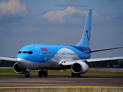 PH-TFD ArkeFly Boeing 737-86N(WL) taxiing at Schiphol (AMS - EHAM), The Netherlands, 18may2014, pic-4