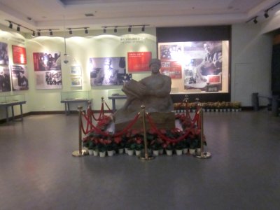 Pictures of Lei Feng in the Life Stories Museum of Lei Feng2