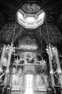 Pers-excursie in Koninklijk Paleis Het Huis ten Bosch i Den Haag waar Beatrix ei, Bestanddeelnr 931-5336