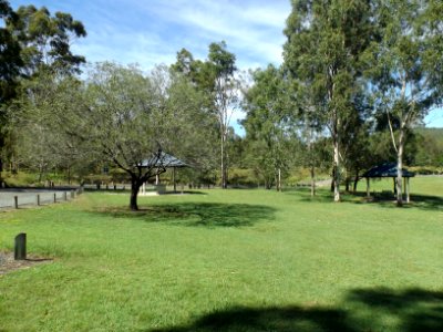 Picnic facilities at Hardings Paddock Picnic Area Goolman