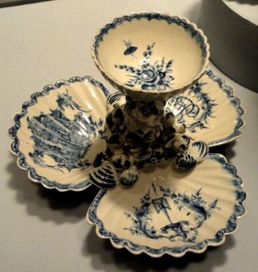 Pickle stand, American China Manufactory, Philadelphia, 1770-1772, soft-paste porcelain - National Gallery of Art, Washington - DSC09714