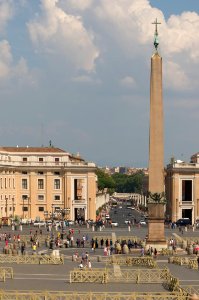 Piazza San Pietro, Obelisque, piazza Pio XII, Via della Conciliazione, Vatican, Rome, Italy photo