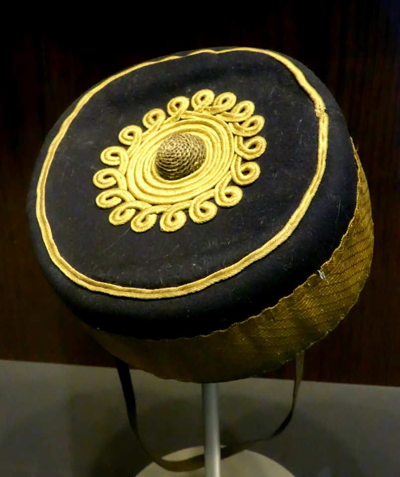 Pill Box Cap - Royal Canadian Military Institute - Toronto, Canada - DSC00331