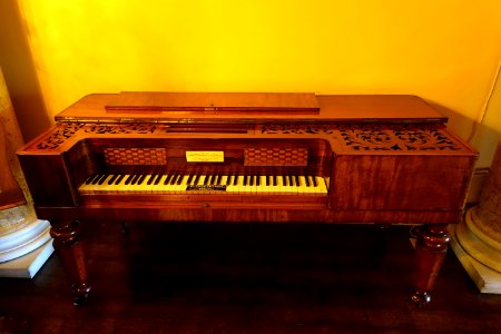 Piano, John Broadwood & Sons, date unknown - Saloon - Shugborough Hall - Staffordshire, England - DSC00398