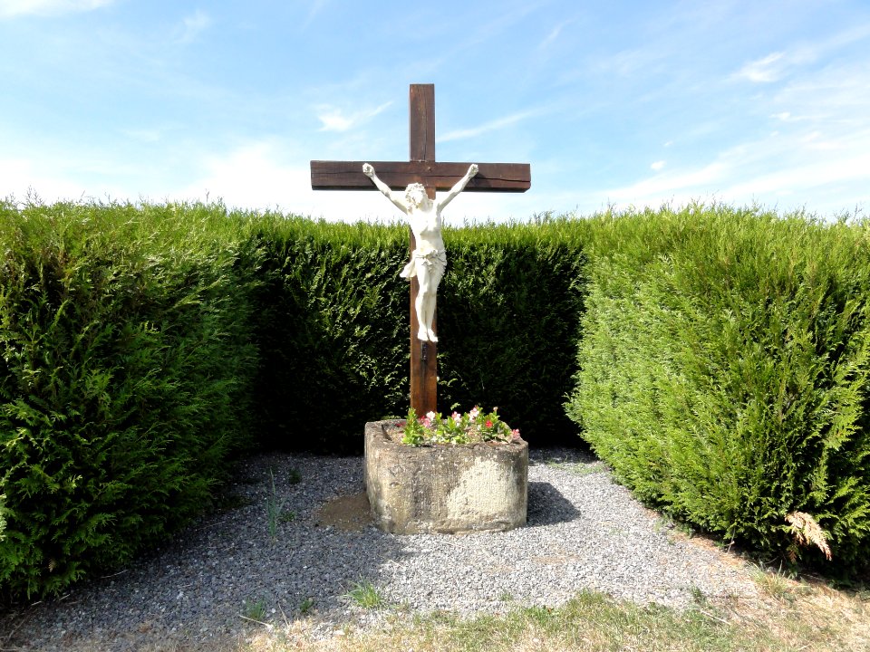 Pillon (Meuse) calvaire D 66