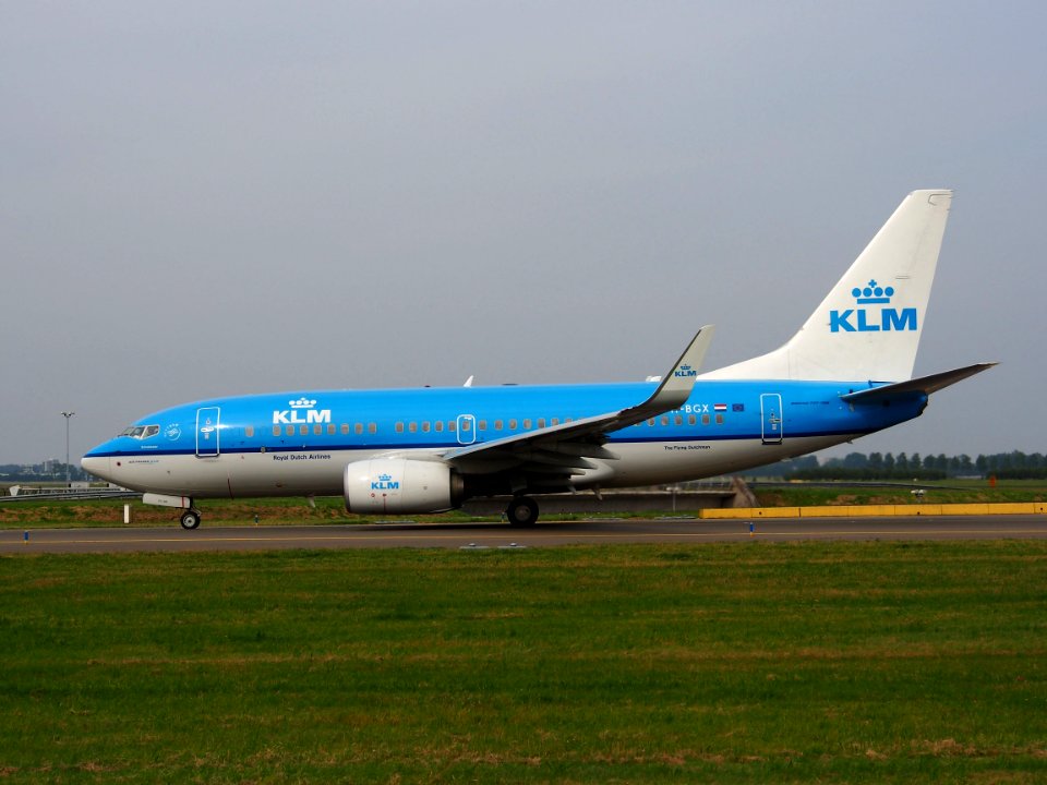 PH-BGX KLM Royal Dutch Airlines Boeing 737-7K2(WL) - cn 38635 taxiing 13july2013 pic3