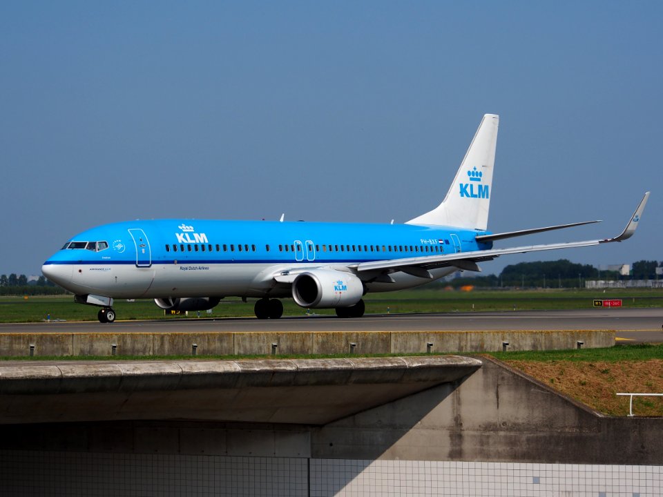 PH-BCA KLM Royal Dutch Airlines Boeing 737-8K2(WL) - cn 37820 pic5