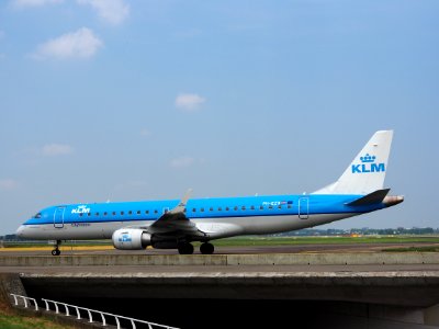PH-EZO KLM Cityhopper Embraer ERJ-190STD (ERJ-190-100) - cn 19000345 pic05