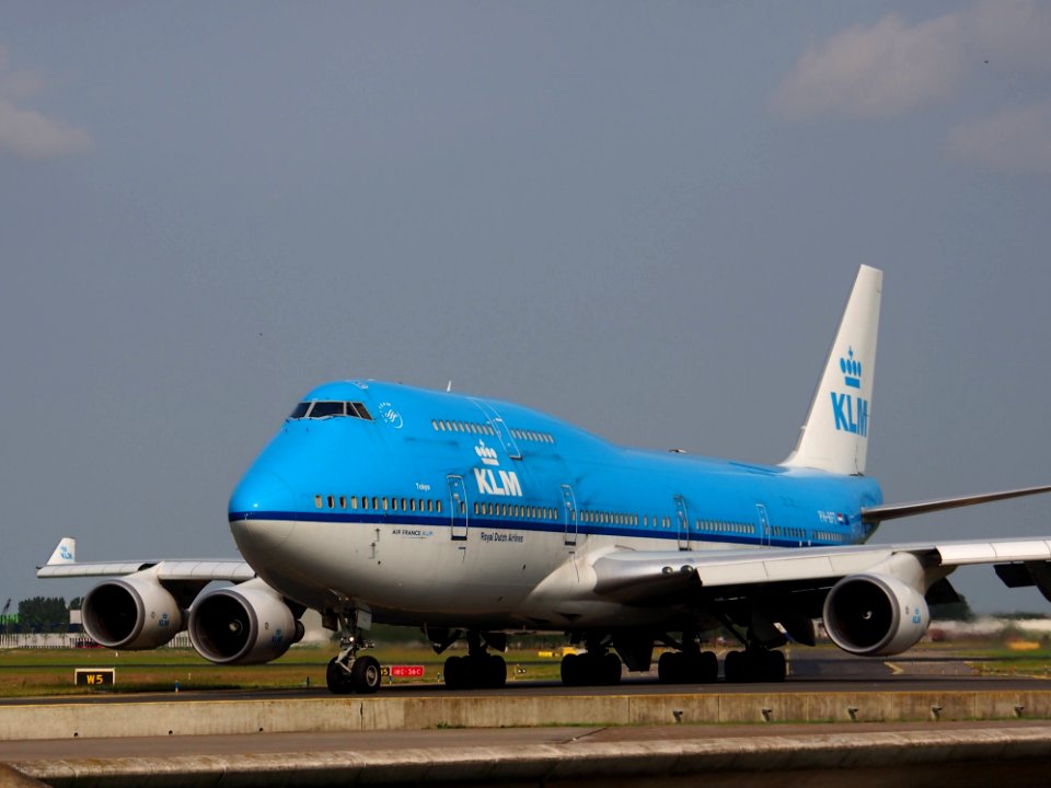 PH-BFT KLM Royal Dutch Airlines Boeing 747-406(M) - cn 28459 14july2013 pic3