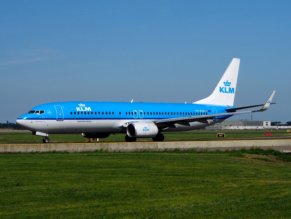 PH-BXN KLM Royal Dutch Airlines Boeing 737-8K2(WL) - cn 30356 taxiing at Schiphol (AMS - EHAM), The Netherlands, 16may2014, pic-2