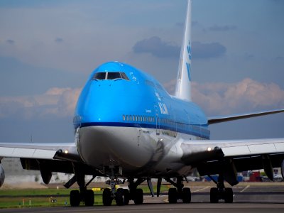 PH-BFG Boeing 747-406 KLM Royal Dutch Airlines taxiing at Schiphol (AMS - EHAM), The Netherlands, 18may2014, pic-2