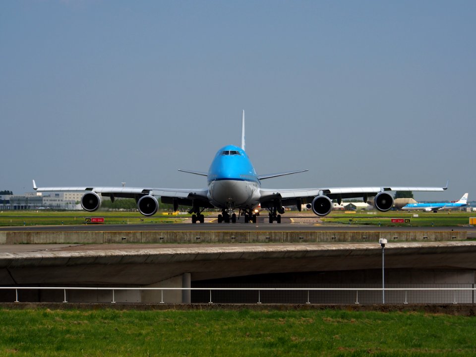PH-BFG KLM Royal Dutch Airlines Boeing 747-406 pic1