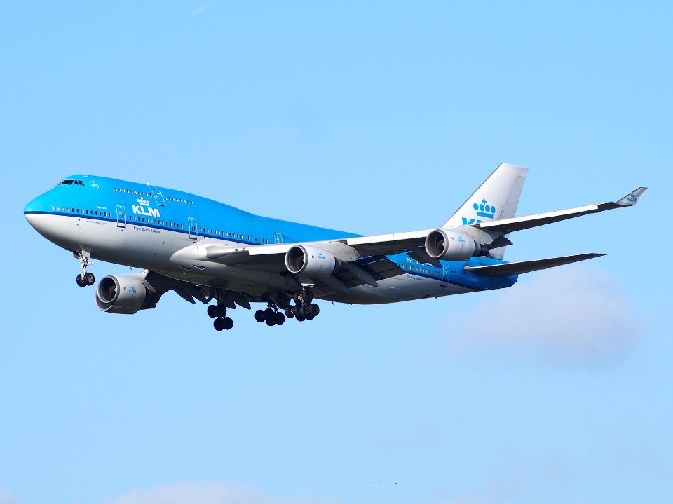 PH-BFK, landing at Schiphol on 2Feb2014 pic79