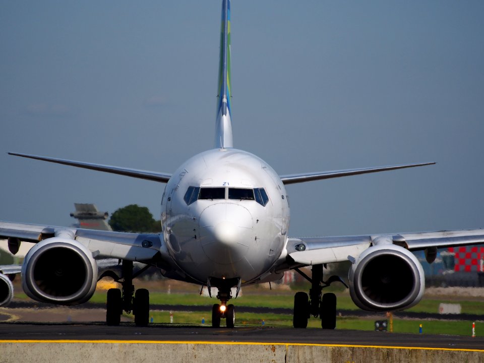 PH-HZI Transavia Boeing 737-8K2(WL) taxiing at Schiphol (AMS - EHAM), The Netherlands, 17may2014, pic-1