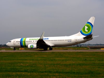 PH-HZI Transavia Boeing 737-8K2(WL) - cn 28380 taxiing 13july2013 pic4