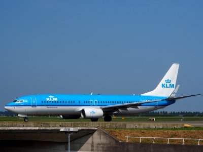 PH-BCA KLM Royal Dutch Airlines Boeing 737-8K2(WL) - cn 37820 pict2