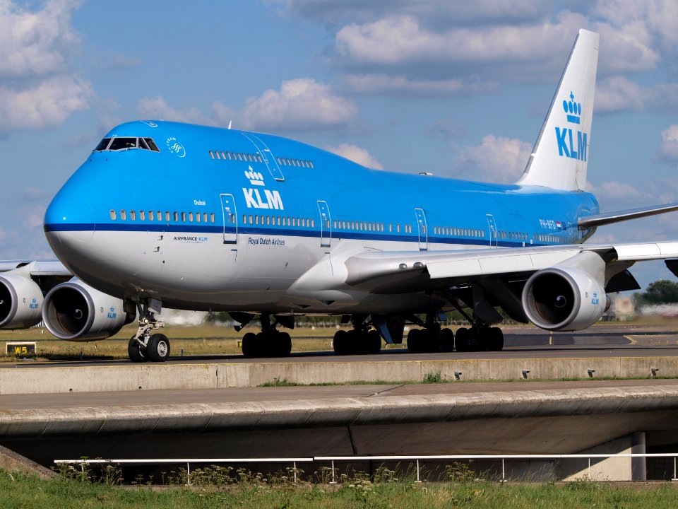PH-BFD KLM Royal Dutch Airlines Boeing 747-406(M) - cn 24001 taxiing, 25august2013 pic-005