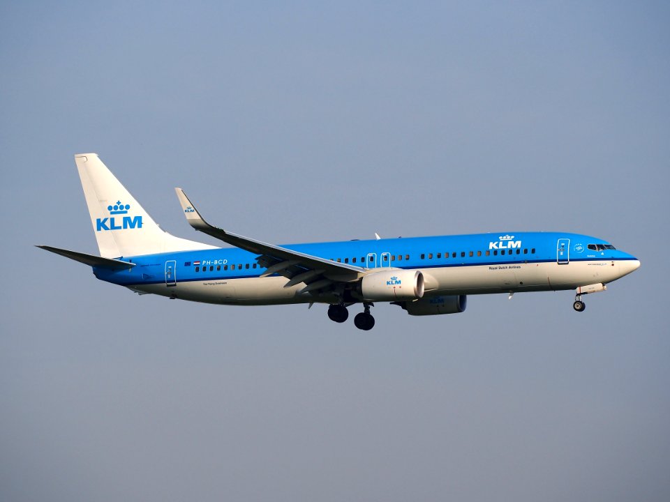 PH-BCD named Redwing landing at Schiphol (AMS - EHAM), The Netherlands, pic3