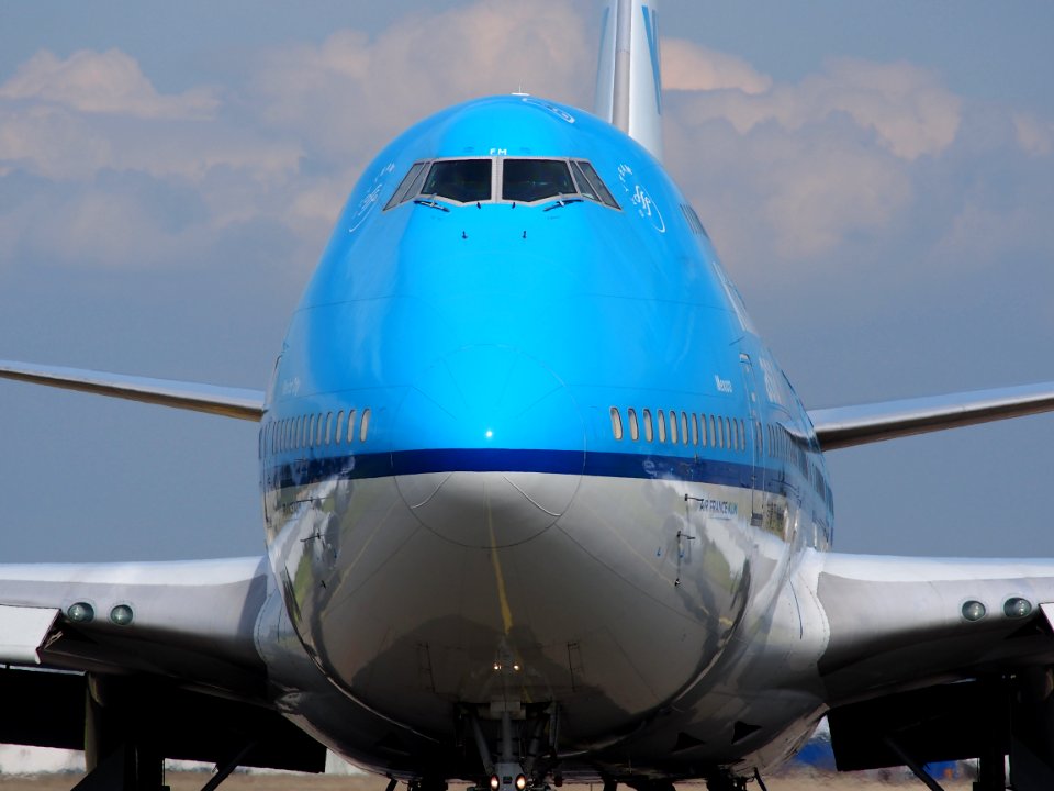 PH-BFM KLM Royal Dutch Airlines Boeing 747-406(M) - cn 26373 taxiing at Schiphol (AMS - EHAM), The Netherlands, 18may2014, pic-1