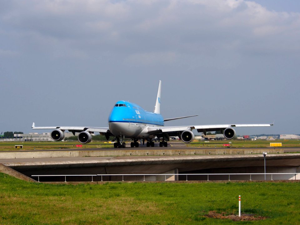 PH-BFM KLM Royal Dutch Airlines Boeing 747-406(M) - cn 26373 14july2013 pic2