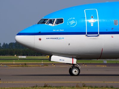 PH-BGN KLM Royal Dutch Airlines Boeing 737-7K2(WL) - cn 38125 taxiing, 25august2013 pic-3