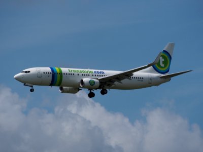 PH-HSF Transavia Boeing 737-8K2(WL), 12Aug2014, landing at Schiphol (AMS - EHAM), The Netherlands, pic1