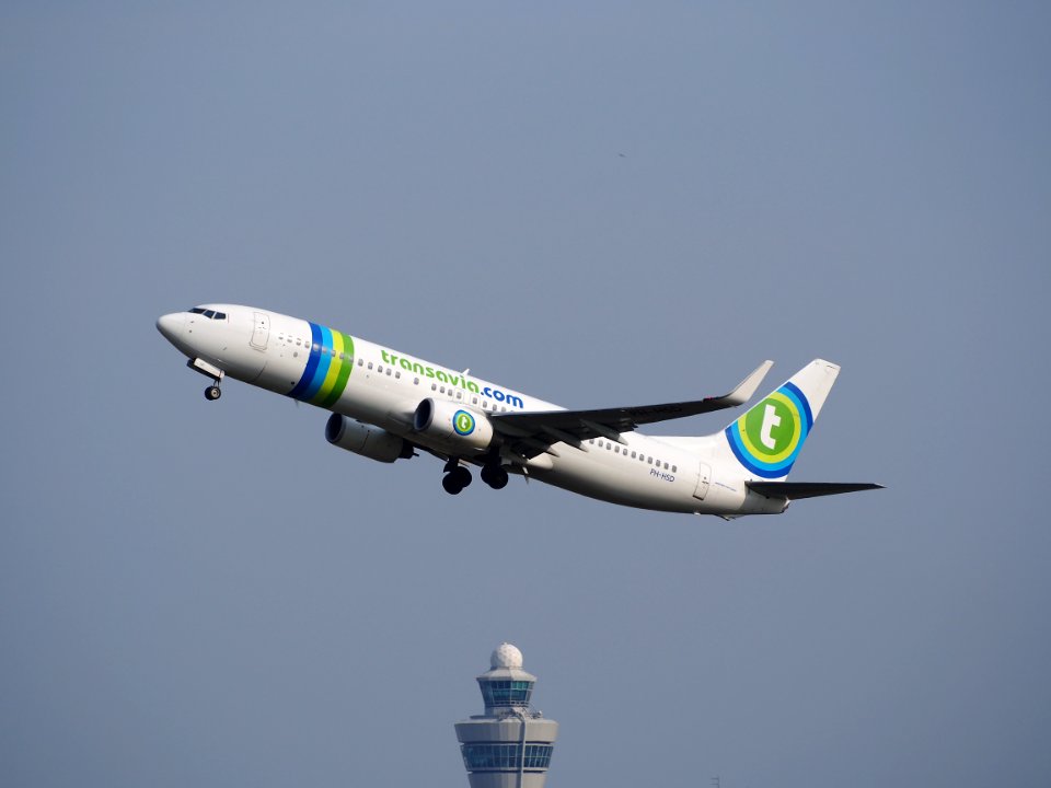 PH-HSD Transavia Boeing 737-8K2(WL) - cn 39260 take-off, 25august2013 pic1