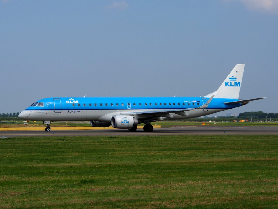 PH-EZR KLM Cityhopper Embraer ERJ-190STD (ERJ-190-100) - cn 19000375 pic6