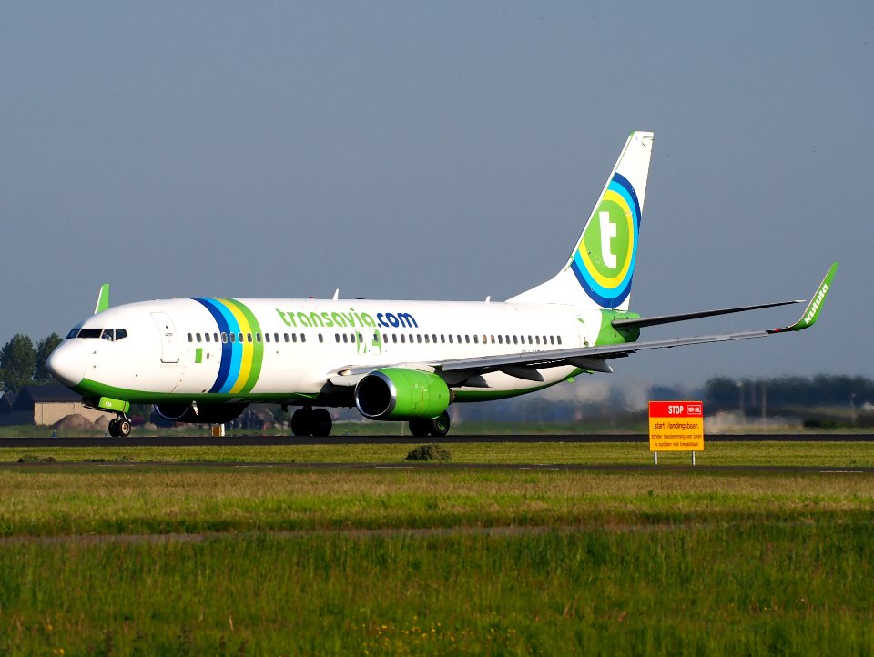 PH-HZA Transavia Boeing 737-8K2, takeoff from Schiphol (AMS - EHAM), The Netherlands, 17may2014, pic-1