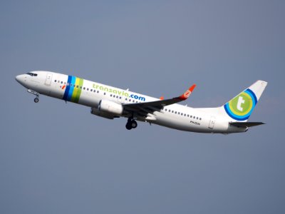 PH-GUA Transavia Boeing 737-8EH(WL) - cn 37601take-off, 25august2013 pic-1