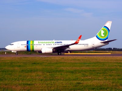 PH-GUB Transavia Boeing 737-8EH(WL) - cn 35832, taxiing 22july2013 pic-005