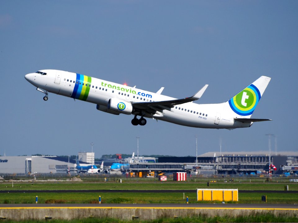 PH-HSI Transavia Boeing 737-8K2(WL), takeoff from Schiphol (AMS - EHAM), The Netherlands, 18may2014, pic-1