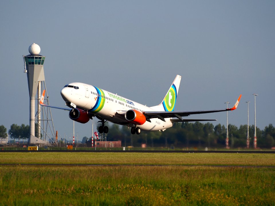 PH-GGW Transavia Boeing 737-8EH(WL), takeoff from Schiphol (AMS - EHAM), The Netherlands, 17may2014, pic-1