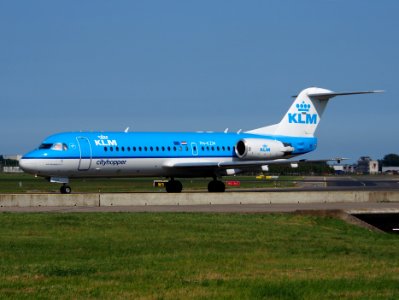 PH-KZM KLM Cityhopper Fokker F70 - cn 11561 - pic1