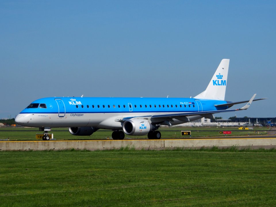 PH-EZY KLM Cityhopper Embraer ERJ-190STD at Schiphol (AMS - EHAM), The Netherlands, 16may2014, pic-1
