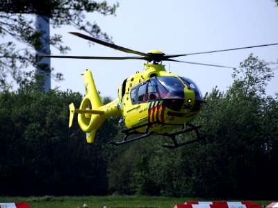 PH-ELP at Amsterdam Heliport (ICAO EHHA), Port of Amsterdam, pic4