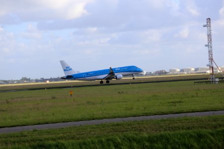 PH-EXI EHAM 2
