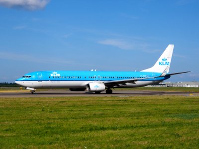 PH-BXP KLM Royal Dutch Airlines Boeing 737-9K2(WL) - cn 29600 taxiing 19july2013 pic-002