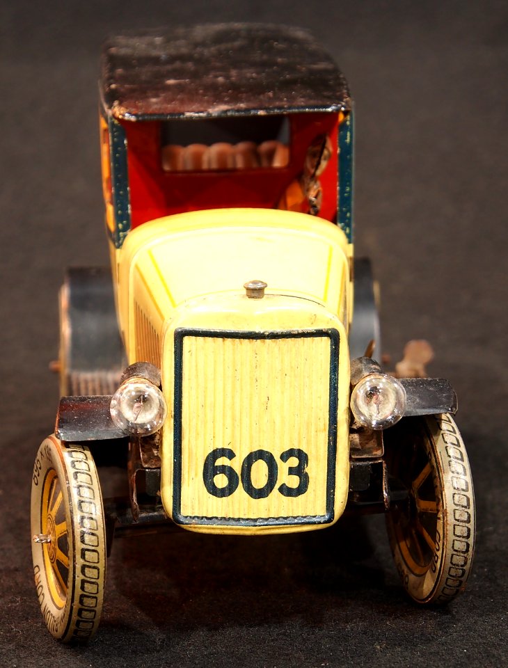 Photo of a JDN tin car 603 made in Germany, pic3