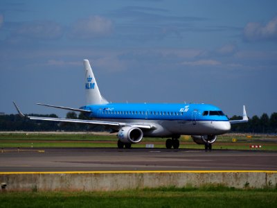 PH-EZT KLM Cityhopper Embraer ERJ-190STD (ERJ-190-100) taxiing at Schiphol (AMS - EHAM), The Netherlands, 18may2014, pic-2