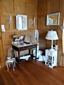 Nostalgic desk floor lamp