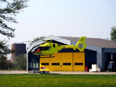 PH-ELP at Amsterdam Heliport (ICAO EHHA), Port of Amsterdam, pic3