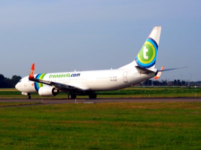 PH-GUB Transavia Boeing 737-8EH(WL) - cn 35832, taxiing 22july2013 pic-006